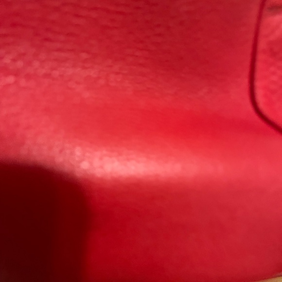 100% Authentic Gucci large soho bag with chain strap - Picture 6 of 13